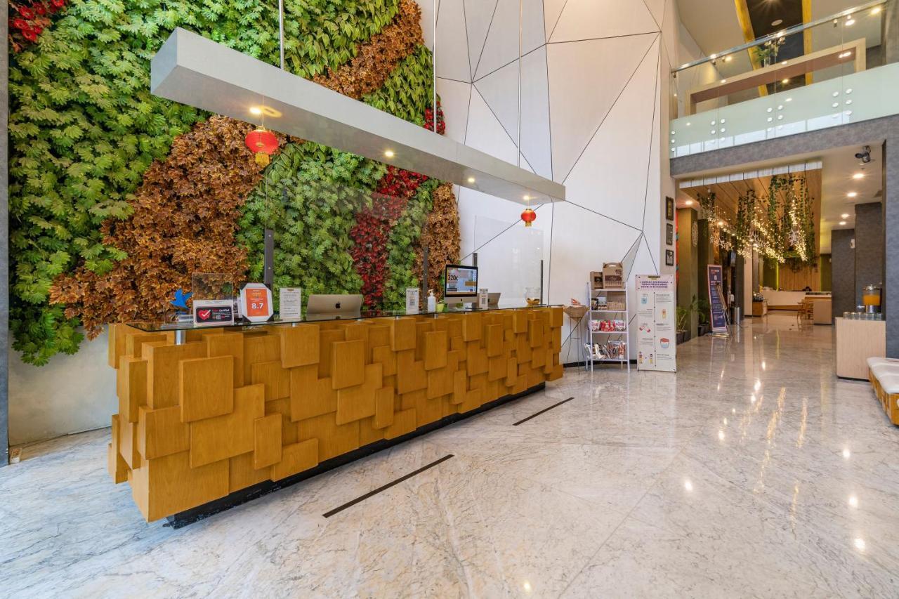 Ascent Hotel & Cafe Μαλάνγκ Εξωτερικό φωτογραφία